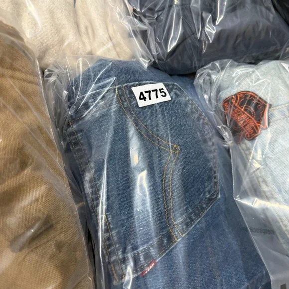 Levis 550 Relaxed Fit Tapered Leg Jeans Mens 36x30 Blue Medium Wash Made in USA - Picture 5 of 5